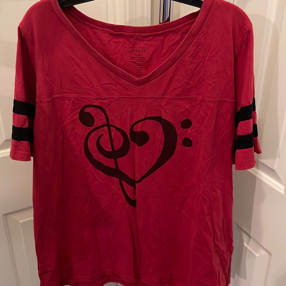 Torrid. Size 2 (18/20). Black and Red